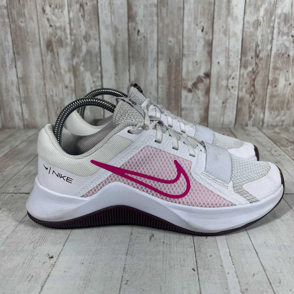 Nike MC Trainer 2 Womens Training Shoes White Pink DM0824-105 Size 8